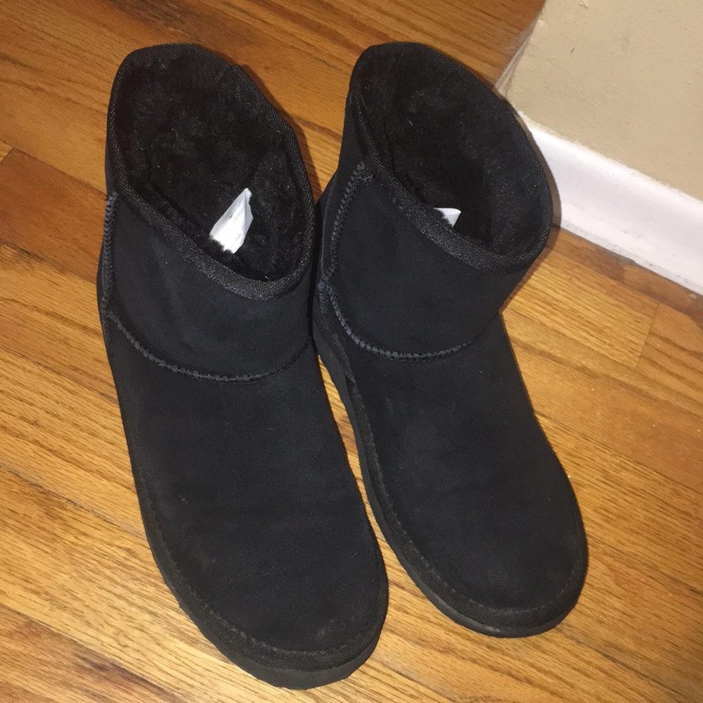 Boots size 6